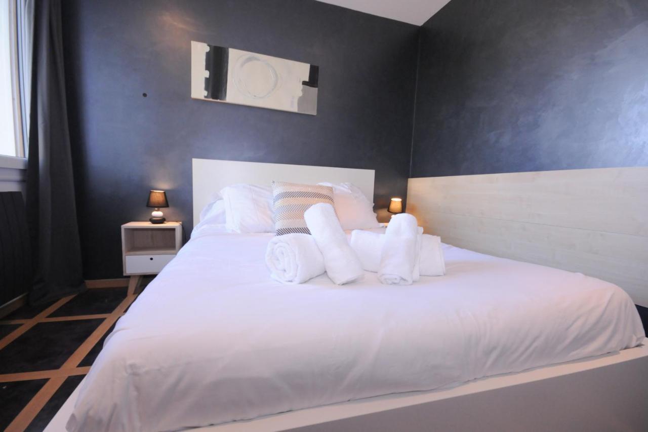 Le Grand Large - Apartment Parking & Balcony By The Lake Modern Bright Annecy Ngoại thất bức ảnh