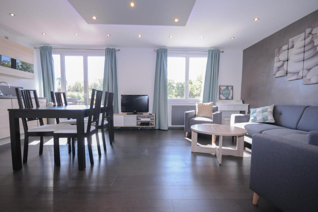 Le Grand Large - Apartment Parking & Balcony By The Lake Modern Bright Annecy Ngoại thất bức ảnh